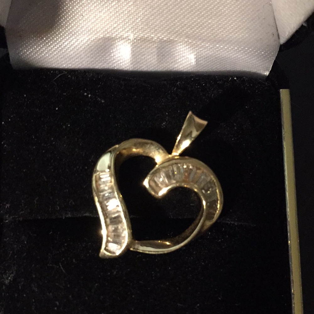 Diamond Heart Pendant